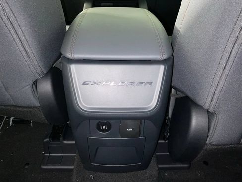 New 2026 Ford Explorer Active AWD/4WD image 18