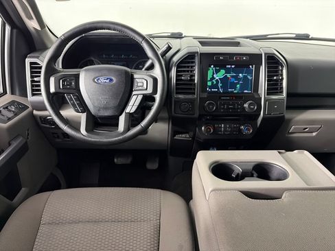 Used 2018 Ford F150 XLT w/ Equipment Group 302A Luxury AWD/4WD image 14