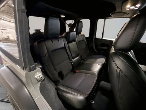 Used 2021 Jeep Wrangler Unlimited Sport AWD/4WD image 27