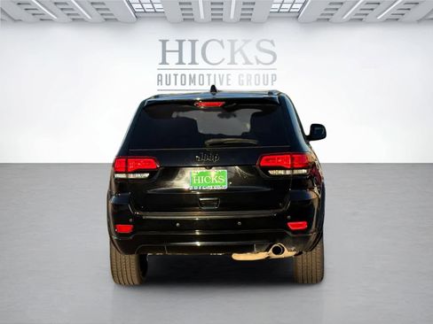 Used 2020 Jeep Grand Cherokee Altitude image 6