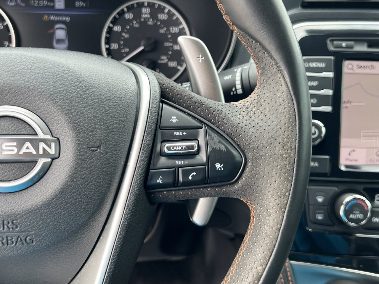 Used 2023 Nissan Maxima SR w/ Sport Mat Group FWD image 12