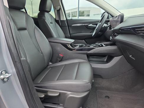 Used 2025 Buick Envision Preferred AWD/4WD image 15