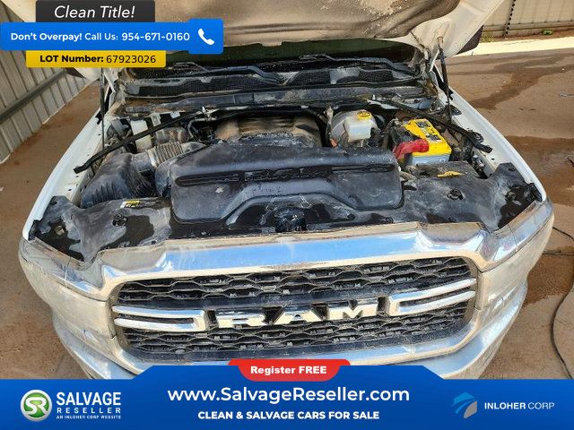 Used 2023 RAM 2500 Tradesman w/ Chrome Appearance Group AWD/4WD image 15