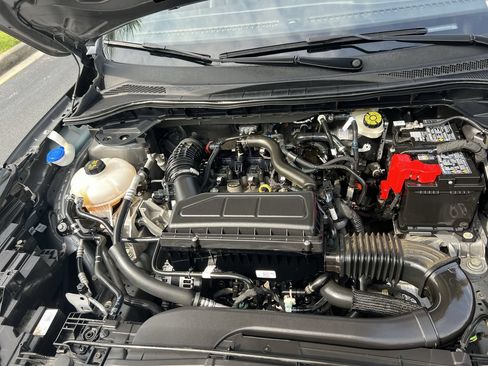 Used 2025 Ford Escape ST-Line FWD image 35