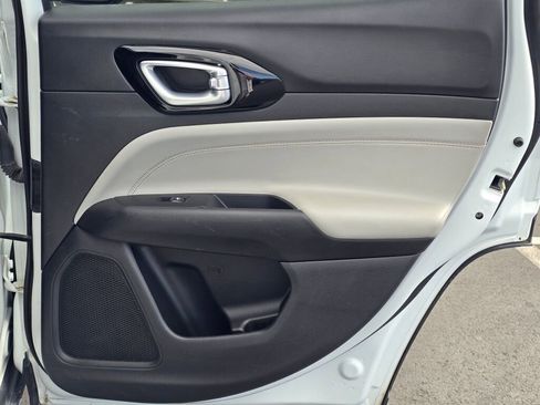 Used 2024 Jeep Compass Limited image 44