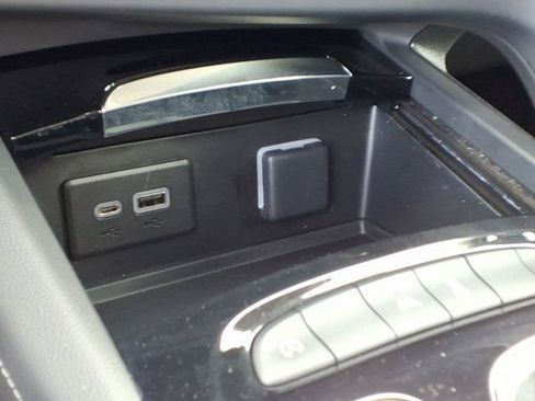 Used 2023 Buick Envision Preferred FWD image 16