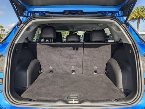 Used 2022 Jeep Compass Latitude image 9