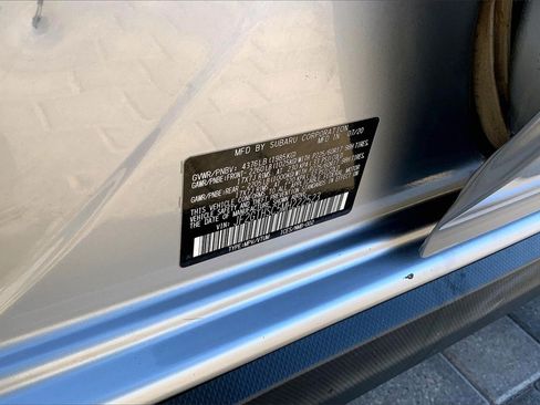 Used 2021 Subaru Crosstrek 2.5i Sport w/ Moonroof Package image 17