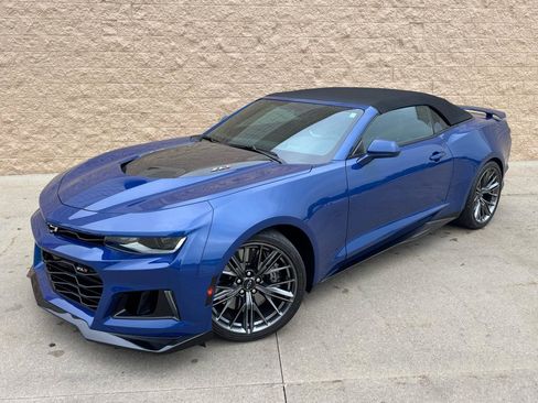 Used 2023 Chevrolet Camaro ZL1 RWD image 2