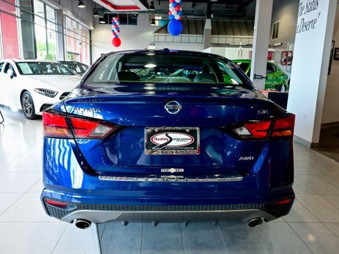 Used 2019 Nissan Altima 2.5 SR AWD/4WD image 6