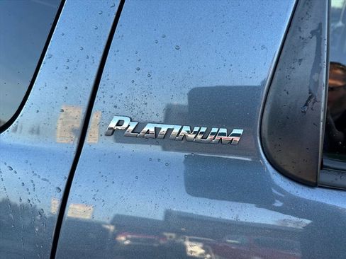 Used 2008 Toyota Sequoia Platinum image 11