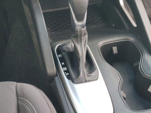 Used 2024 Nissan Frontier SV w/ SV Convenience Package image 12