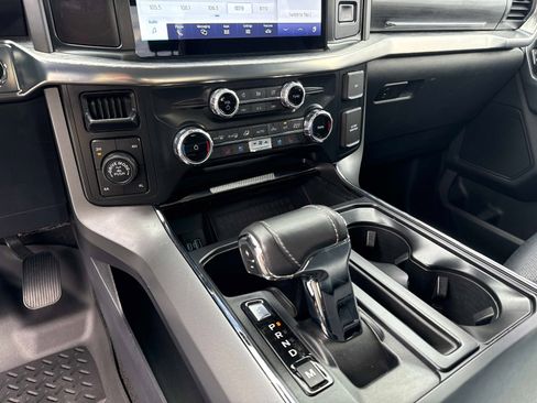 Used 2022 Ford F150 Lariat image 27