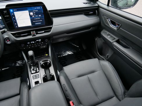 Used 2026 Subaru Outback Touring AWD/4WD image 11