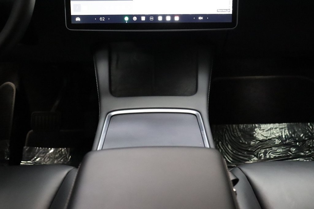 Used 2023 Tesla Model Y Long Range AWD/4WD image 39
