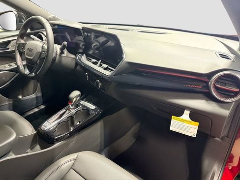 New 2026 Chevrolet Trax RS w/ Driver Confidence Package image 27