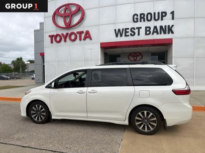Used 2020 Toyota Sienna Limited Premium
