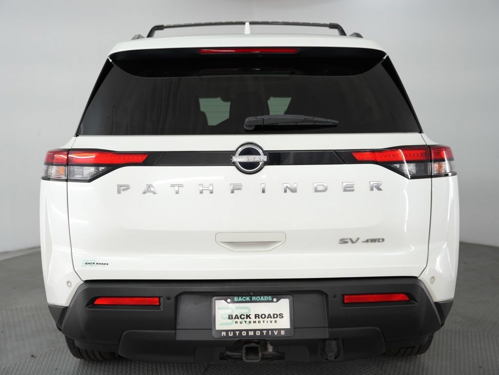 Used 2022 Nissan Pathfinder SV w/ SV Premium Package AWD/4WD image 16