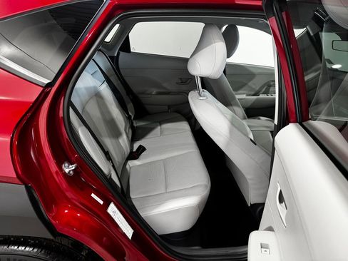 Used 2025 Hyundai Kona SEL FWD image 24