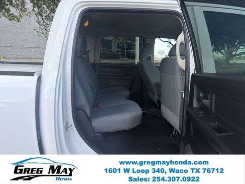Used 2018 RAM 2500 Tradesman w/ Chrome Appearance Group AWD/4WD image 25