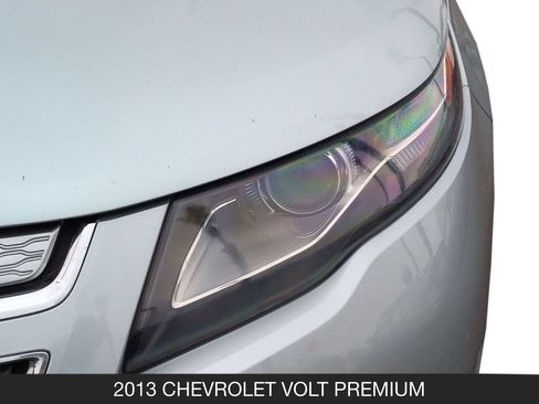 Used 2013 Chevrolet Volt Premium w/ Premium Trim Package FWD image 10