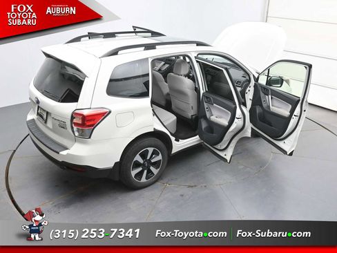 Used 2017 Subaru Forester 2.5i Premium w/ All-Weather Package AWD/4WD image 35