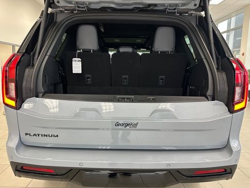 New 2025 Ford Expedition Platinum w/ Stealth Performance Package image 24