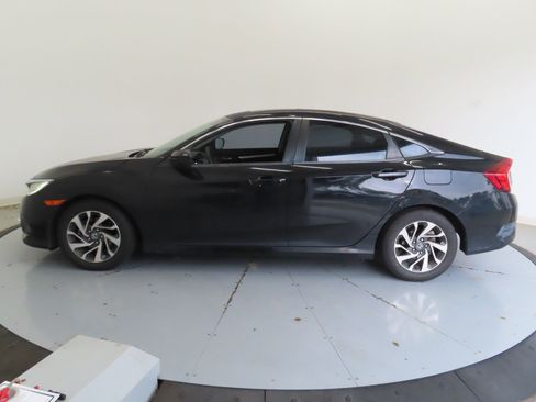 Used 2016 Honda Civic EX image 7