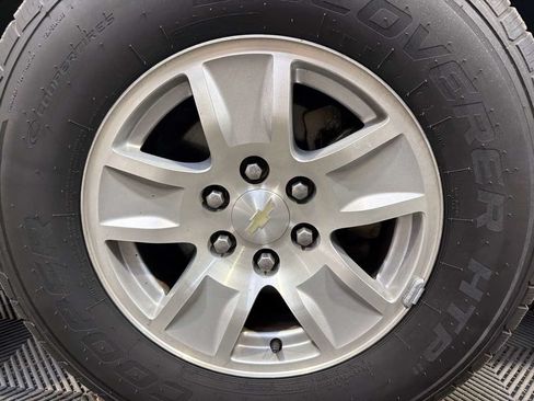 Used 2018 Chevrolet Silverado 1500 LT w/ Texas Edition RWD image 26