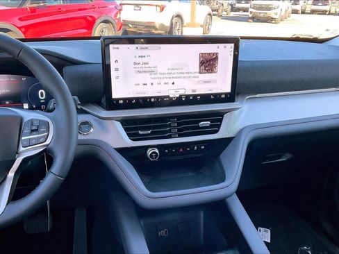 New 2026 Ford Explorer Active image 6