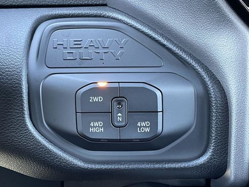 New 2026 RAM 2500 Lone Star AWD/4WD image 25