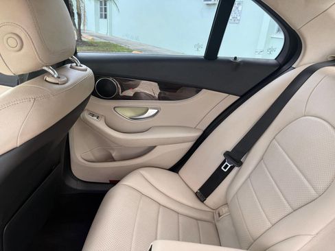 Used 2015 Mercedes-Benz C 300 Sedan image 20
