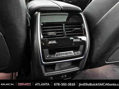 Used 2025 BMW X5 xDrive50e image 20