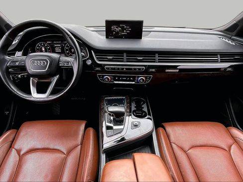 Used 2018 Audi Q7 3.0T Prestige w/ Prestige Package AWD/4WD image 16