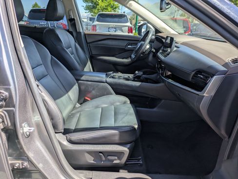 Used 2023 Nissan Rogue SL w/ SL Premium Package AWD/4WD image 34
