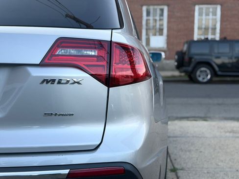Used 2011 Acura MDX w/ Technology Package AWD/4WD image 8