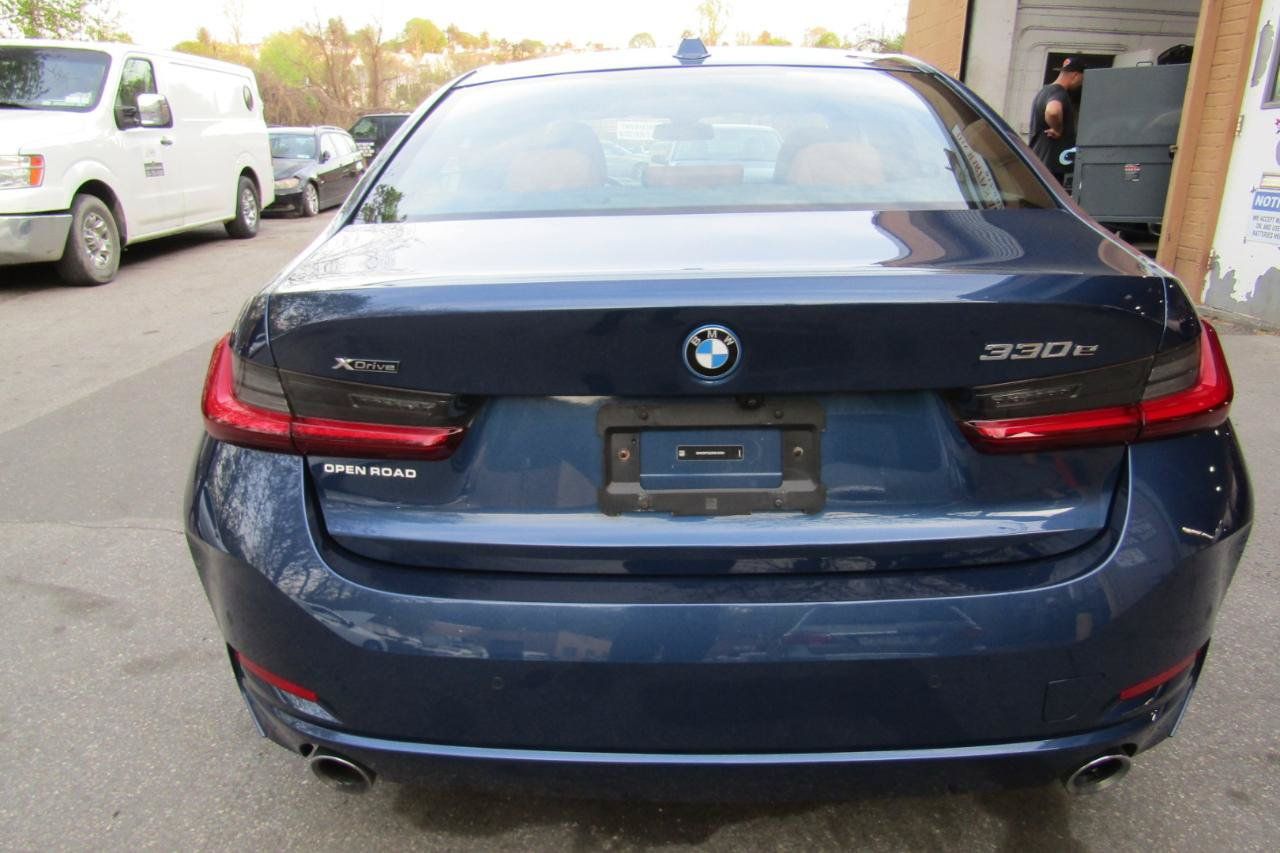 Used 2024 BMW 330e xDrive AWD/4WD image 10
