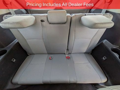Used 2022 Toyota Highlander L FWD image 16