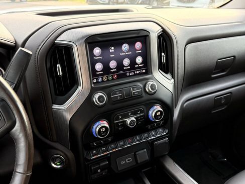Used 2020 GMC Sierra 1500 Denali w/ Denali Ultimate Package AWD/4WD image 46