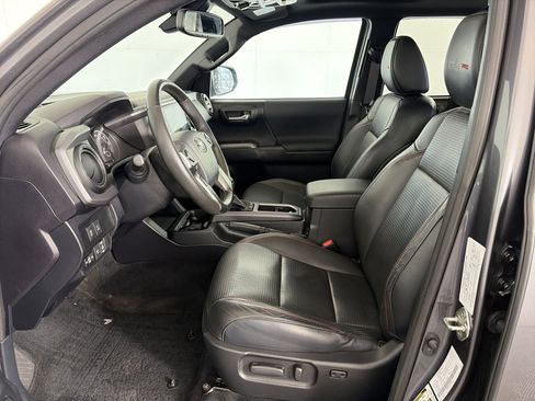 Used 2020 Toyota Tacoma TRD Pro image 6