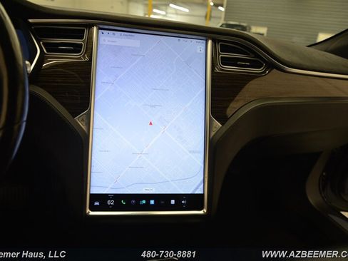Used 2016 Tesla Model S AWD image 26