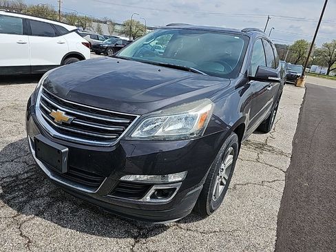 Used 2016 Chevrolet Traverse LT image 3