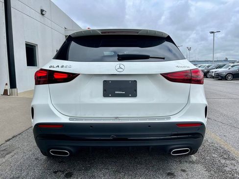 Certified 2025 Mercedes-Benz GLA 250 GLA 250 image 8