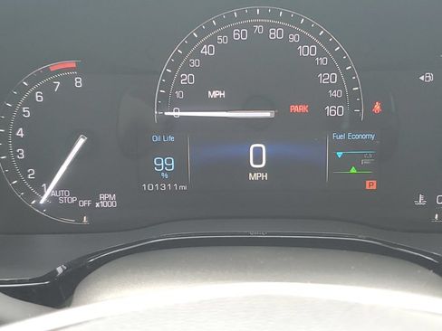 Used 2017 Cadillac XT5 Luxury AWD/4WD image 23