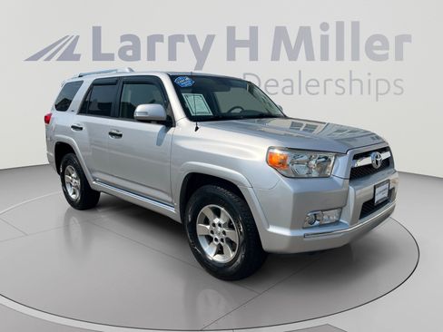 Used 2012 Toyota 4Runner SR5 RWD image 7