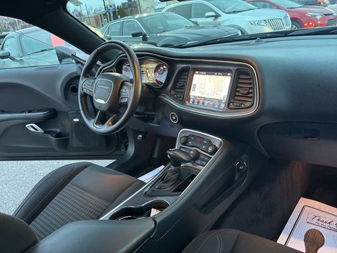 Used 2017 Dodge Challenger R/T w/ Sound Group image 16