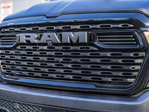 New 2026 RAM 1500 4x4 Crew Cab image 12