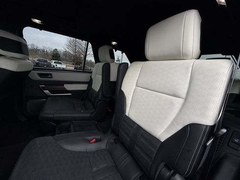 Used 2024 Toyota Sequoia Capstone image 27