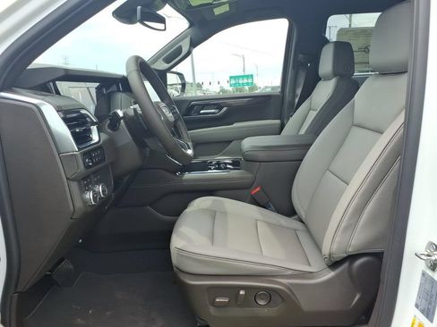 New 2026 GMC Yukon Elevation AWD/4WD image 11