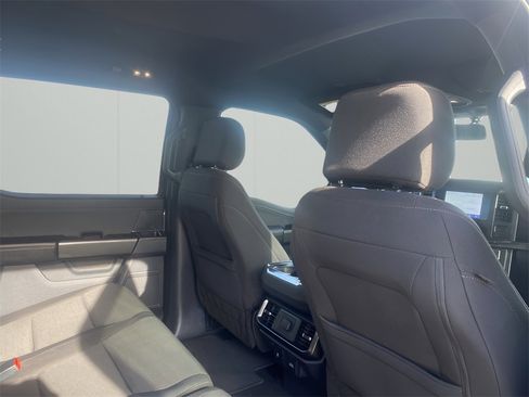 Used 2022 Ford F150 XLT w/ Equipment Group 301A Mid image 17